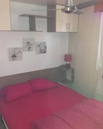 Parque de Campismo Mobilhome Sur Le Kontiki **** Ramatuelle *